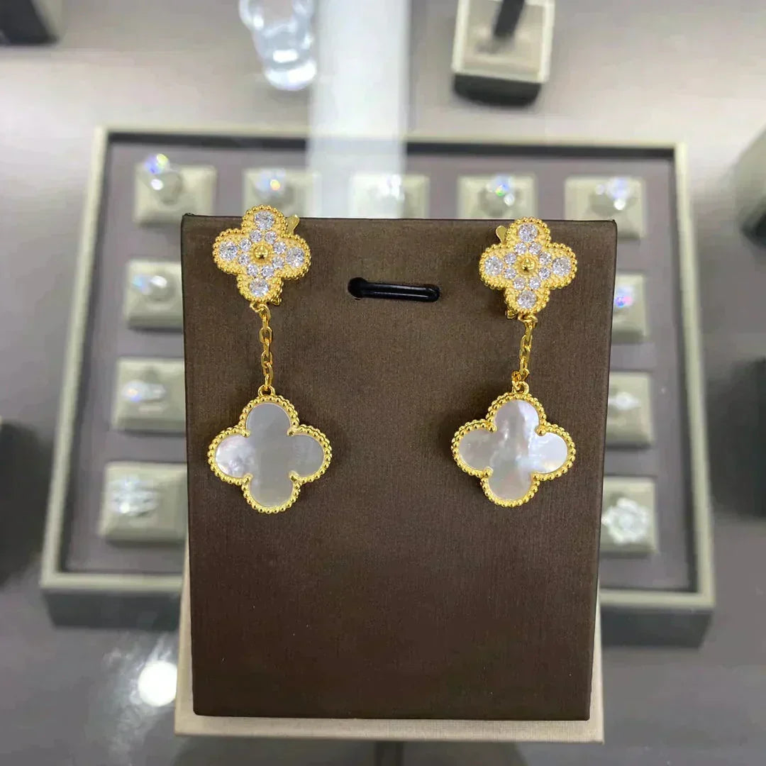 VCA CLOVER 2 MOTIFS DIAMOND EARRINGS (MULTIPLE CHOICES莽麓