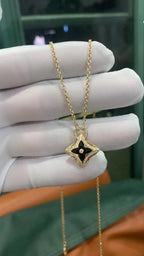 LOUIS VUITTON STAR PEDANT PINK GOLD DIAMOND NECKLACE