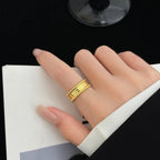 VCA PERLEE SIGNATURE RING