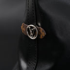 louis-vuitton-black-mahina-leather-hobo-shoulder-bag Tote