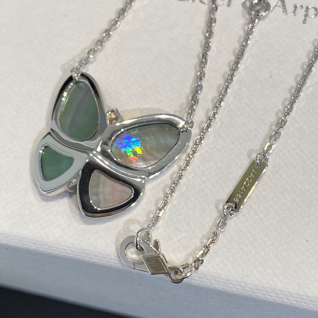VCA LARGE BUTTERFLY SILVER PENDANT DIAMOND NECKLACE